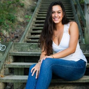 Meet your Posher, Nicole